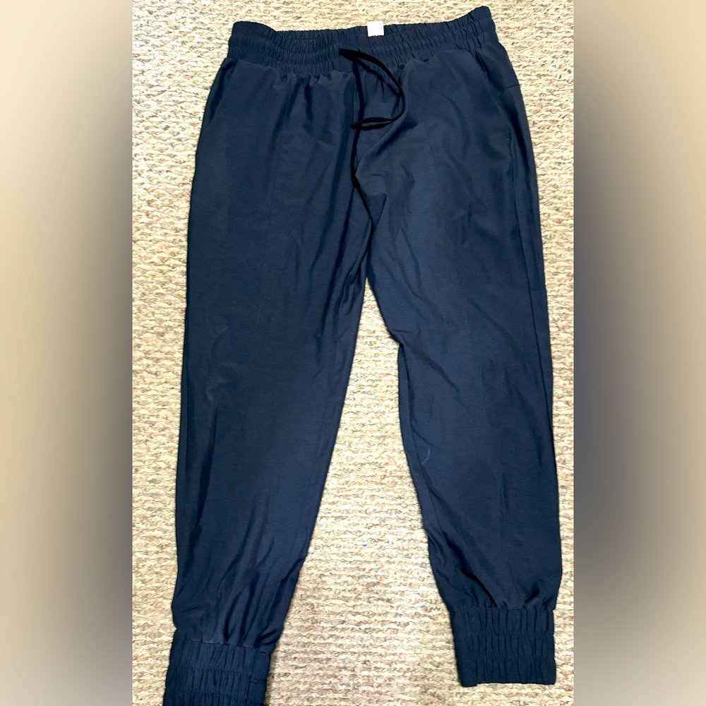 Black Zyia XXL Joggers NWOT